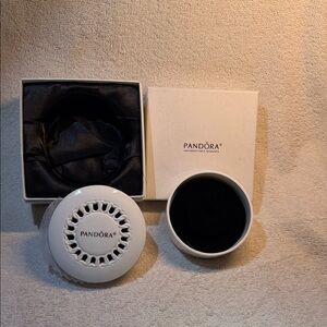 Pandora White and Black Jewelry Holder